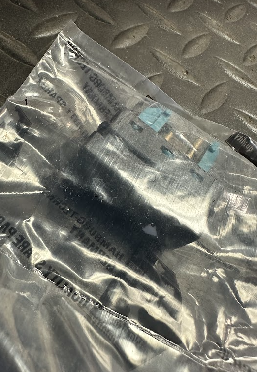 Hamburg Technic Door Window Switch - 61311393361 -For BMW 318i, 325i, 328i & M3