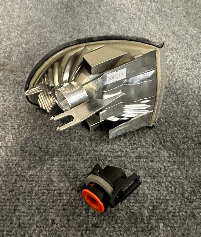 Ziegler Front Left Lamp - 56277 / 82-19-9-402-989 - Fits BMW 730i, 730iL & More