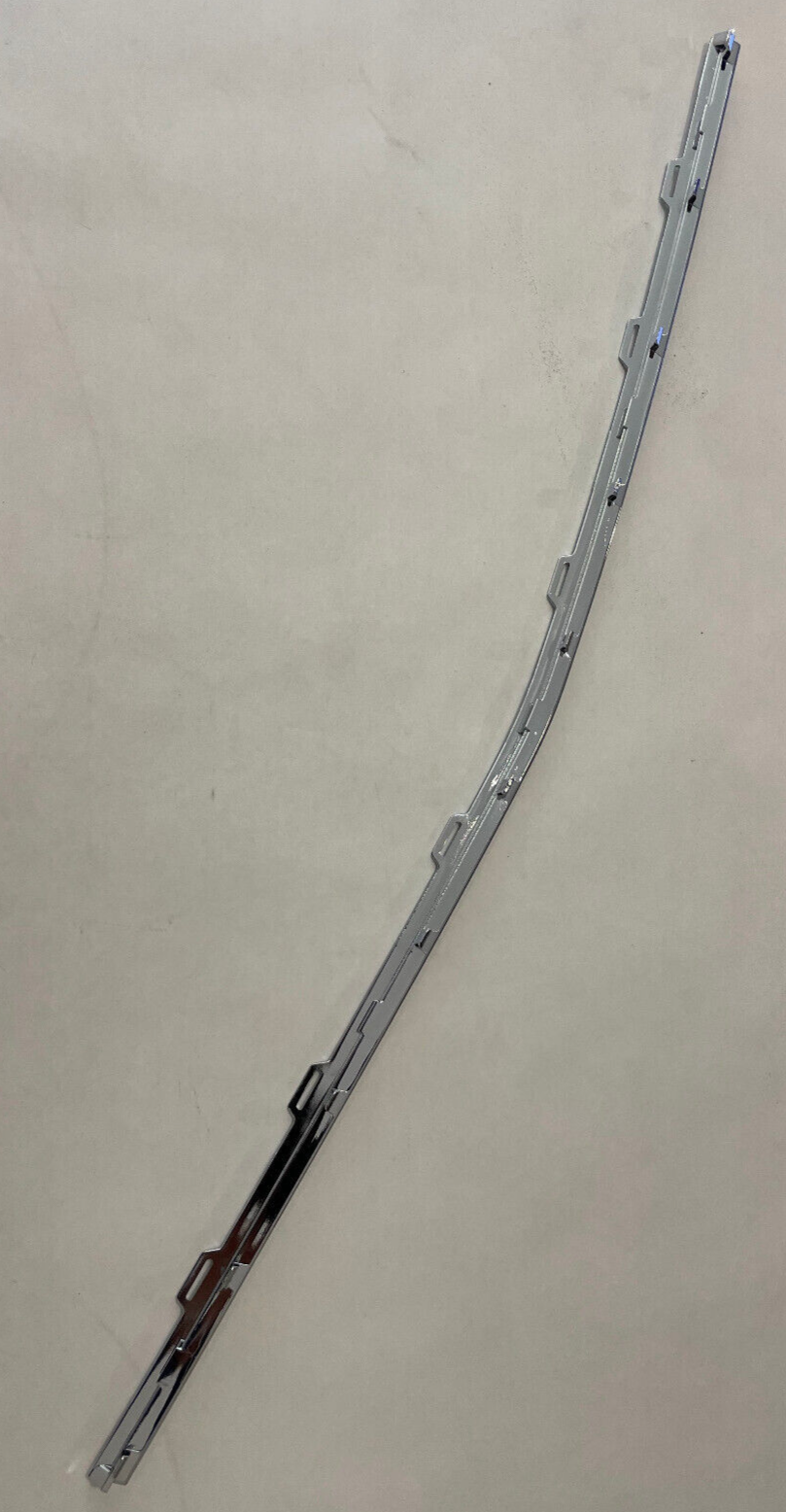 BMW Front Bumper Finish Molding- 51-11-7-135-534 -For BMW 760i / 760Li & Others