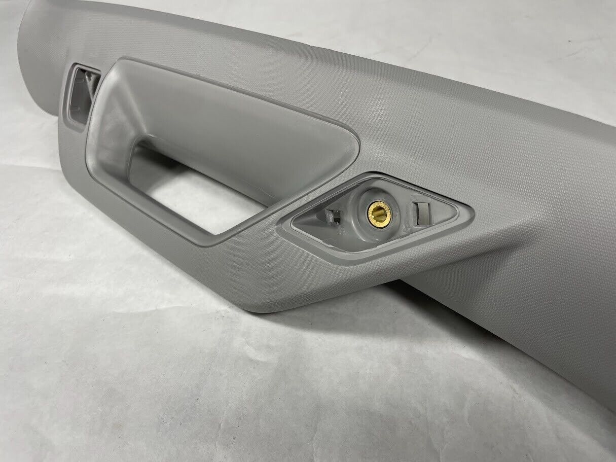 GM Driver Side Assist Handle Pkg - 23285090 - For Chevrolet & GMC 2014-2019