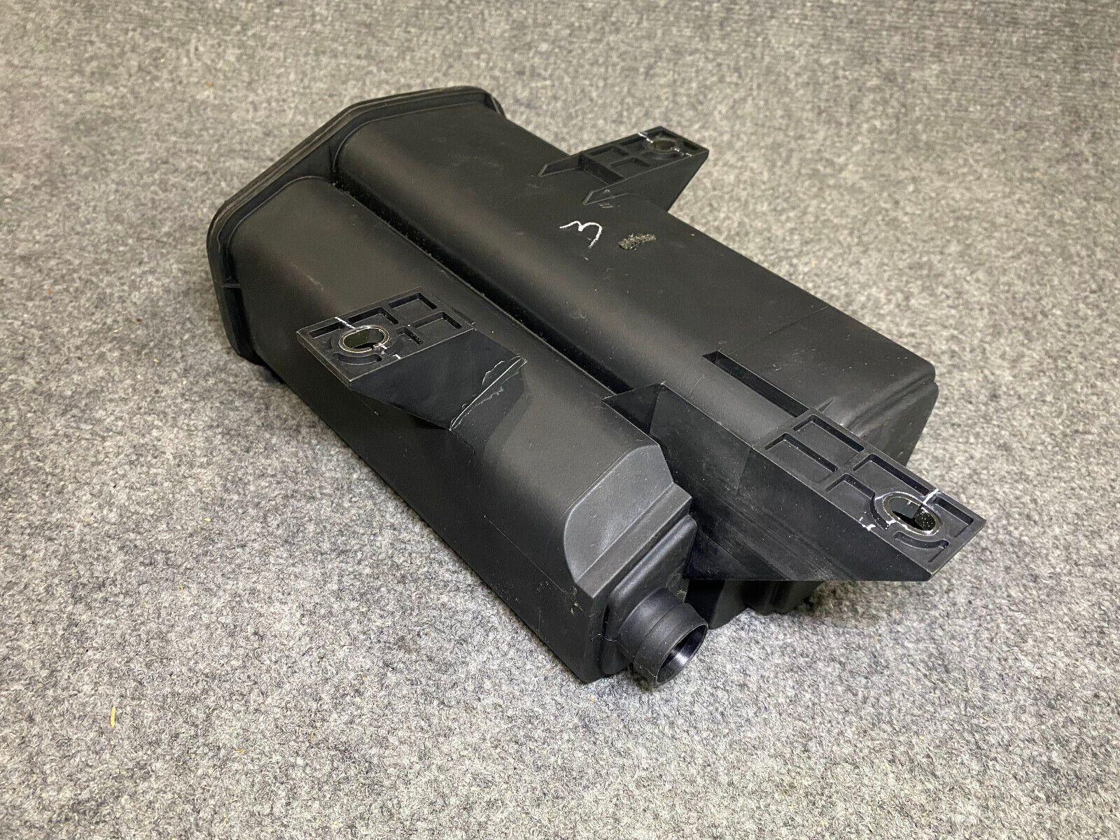 BMW Vapor Canister - 16-13-6-762-410 - BMW X5 2003 - 2006