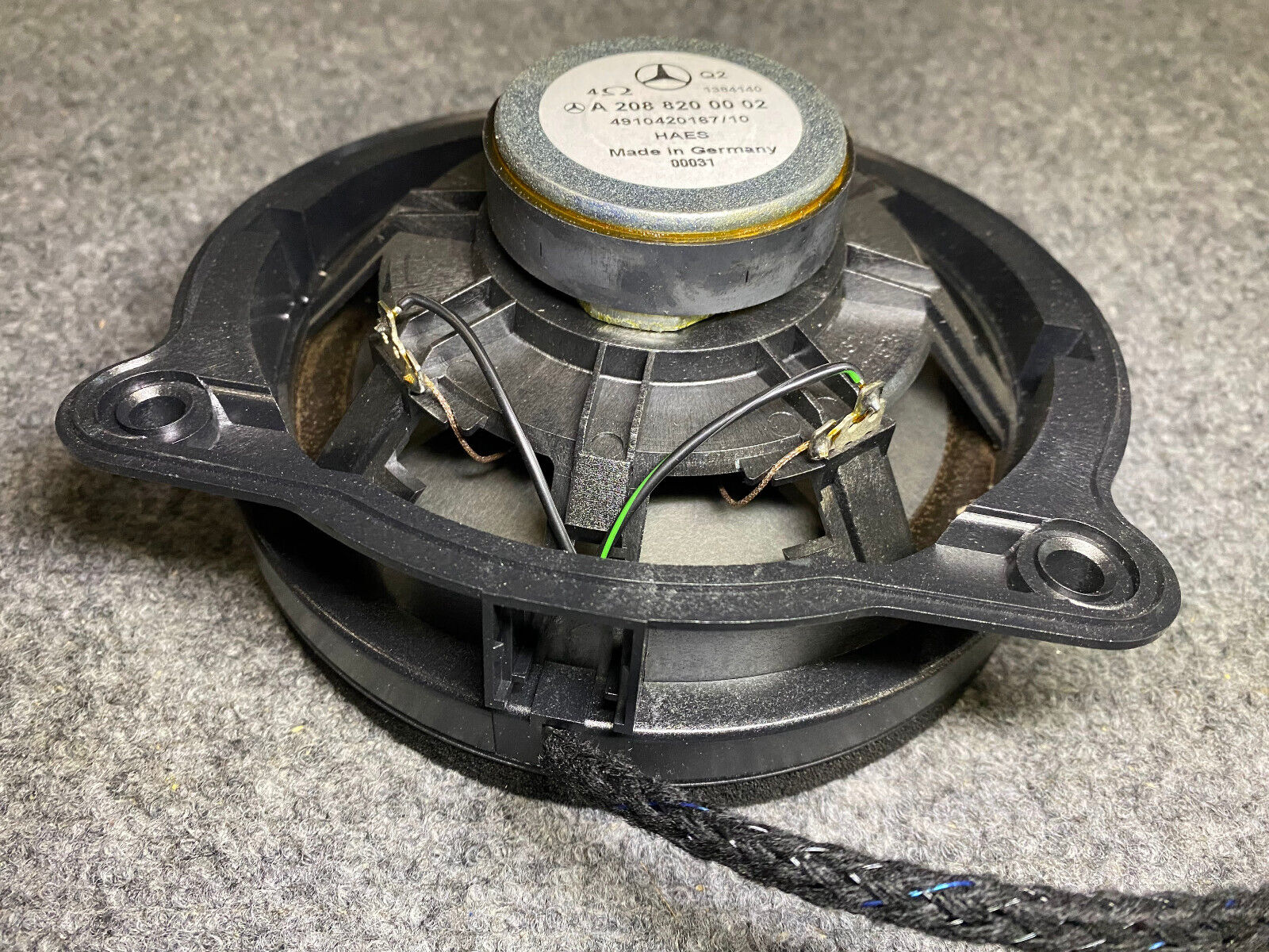Mercedes-Benz Loudspeaker - 208-820-00-02 / B66828410 - Fits MBZ CLK 320 & More
