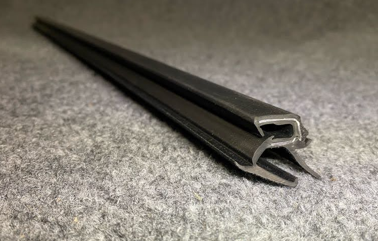 BMW Door Window Belt Weather Strip - 51 35 7 044 148 - Fits BMW 750Li, 745Li