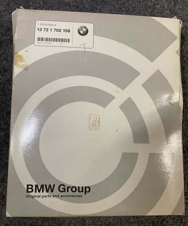 BMW Air Filter - 13721702158 - Fits BMW 530i / 540i / 740i & Others