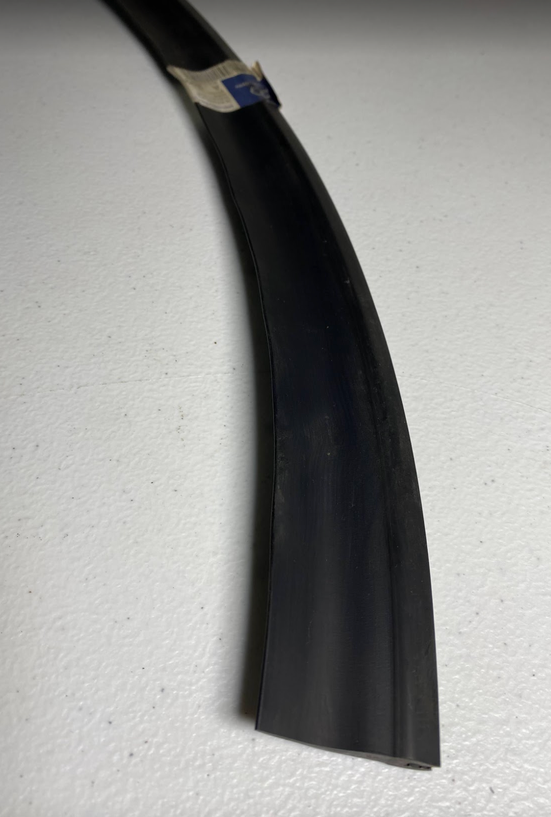 Mercedes-Benz Radiator Mounting Boot - 202-505-23-86 - For MBZ W202 C-Class