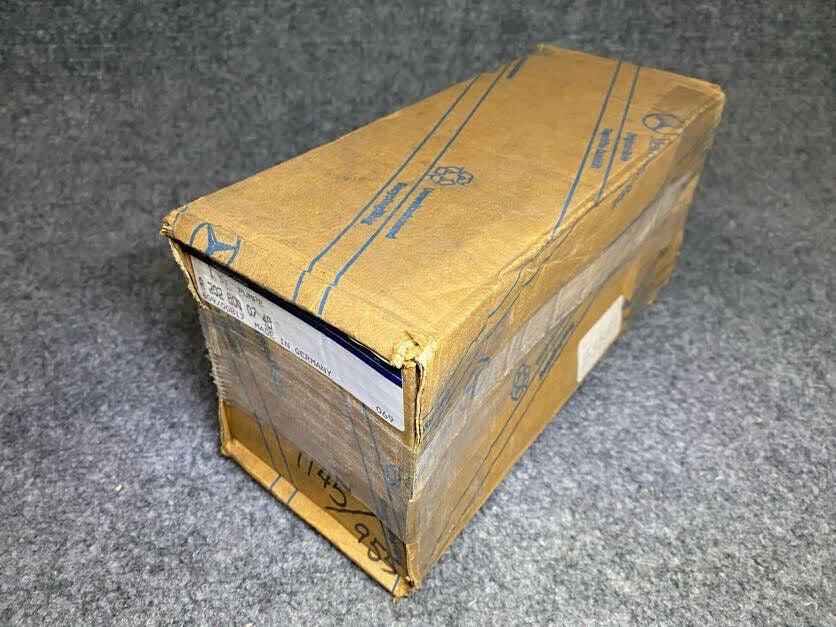 Mercedes-Benz Vacuum Pump - A 202 800 07 48 - MBZ C230, C280, C43AMG & C36AMG