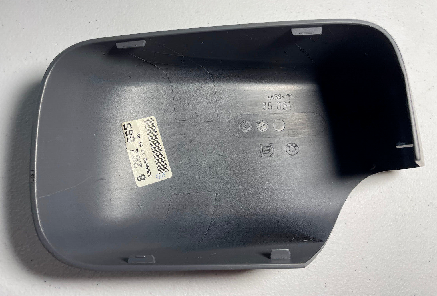 BMW Left Mirror Cover - 51-16-8-202-685 - For BMW 528i & 540i 1997