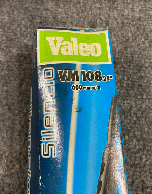 Valeo Windshield Wiper Blade Set - VM 108 - Fits BMW, Citroen, Renault & More