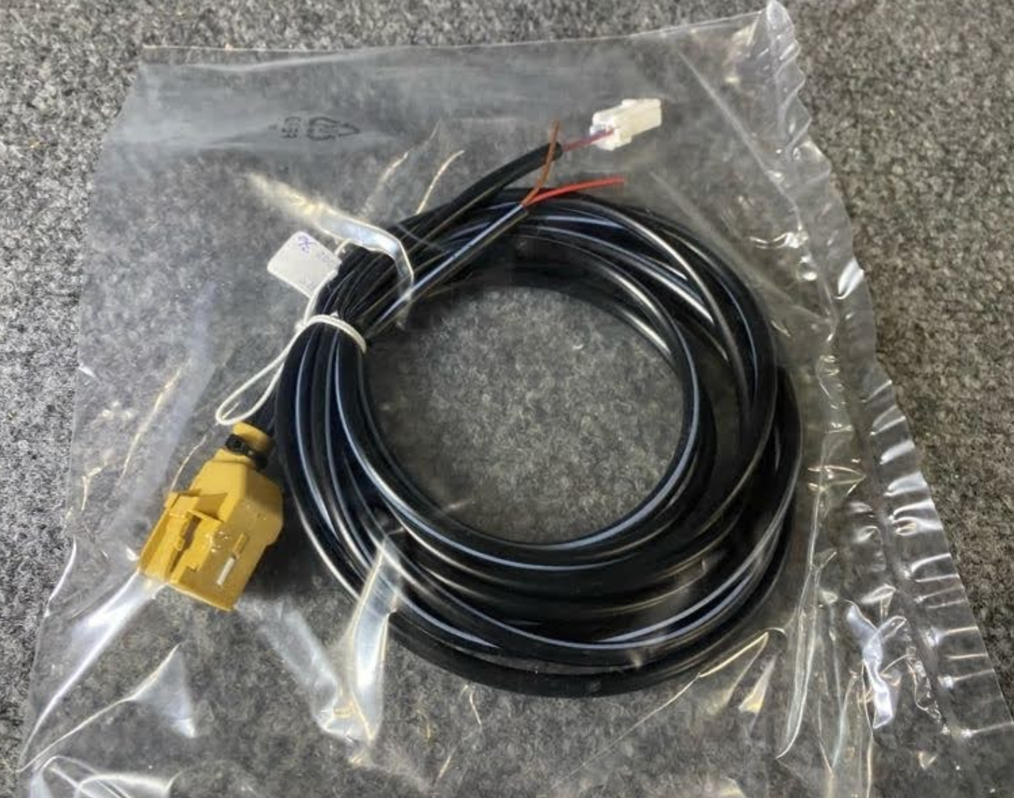 Valeo Master Park System - 688138 / Code 479157/3 - 4 Sensors