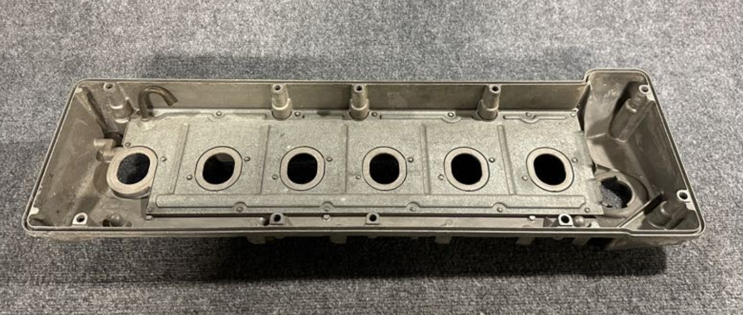 Mercedes-Benz Cylinder Head Cover - A 606 010 04 30 - Fits MBZ E300 1995