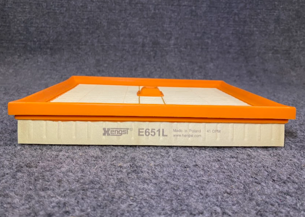 Hengst Air Filter - E651L / 1370940104 - Mercedes-Benz For S600, CL600 00-02