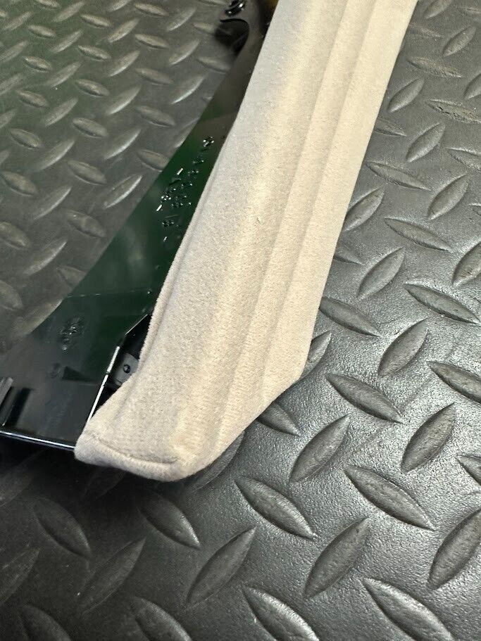Mercedes-Benz Seat Side Panel Cover - 140-910-08-18 - For Mercedes-Benz W140