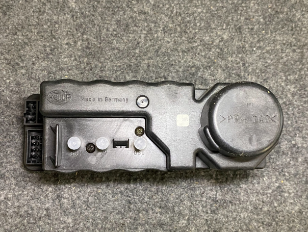 Mercedes-Benz Vacuum Pump - A 202 800 07 48 - MBZ C230, C280, C43AMG & C36AMG