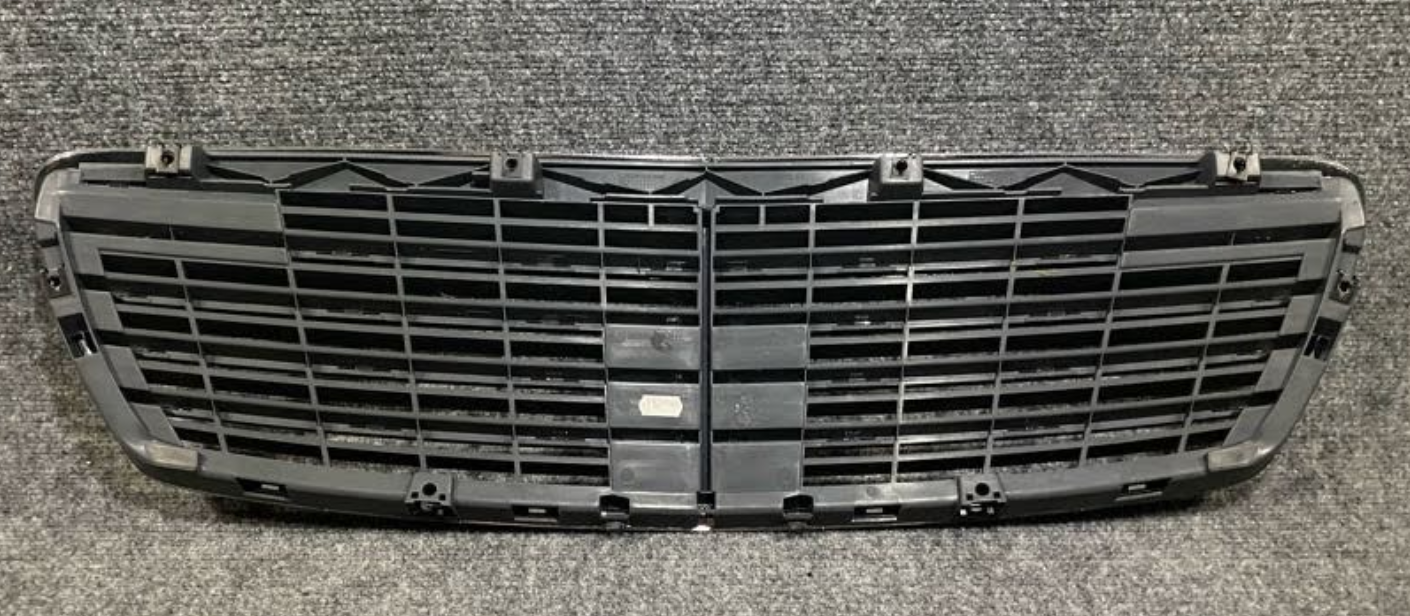Mercedes-Benz Grille Paneling - A 211 880 02 83 7D11 - Fits MBZ E Class 2003-06