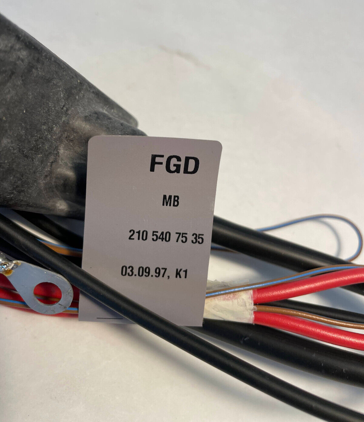 MBZ Frame Floor Unit Electrical Cable - 210-540-75-35 - For MBZ W210 E230