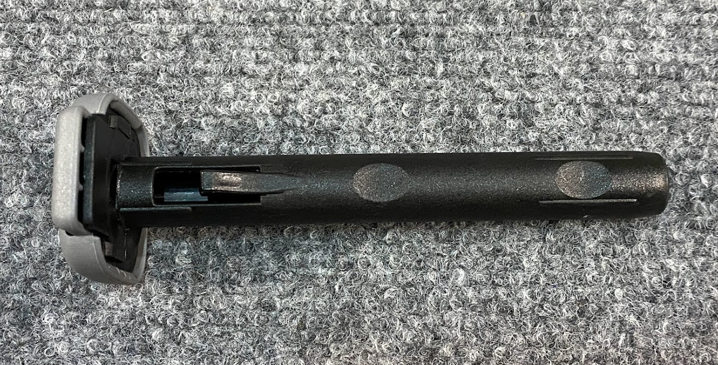 Mercedes-Benz Right Headrest Guide - 210-920-01-67-7D66 - Fits MBZ E320 1998-03