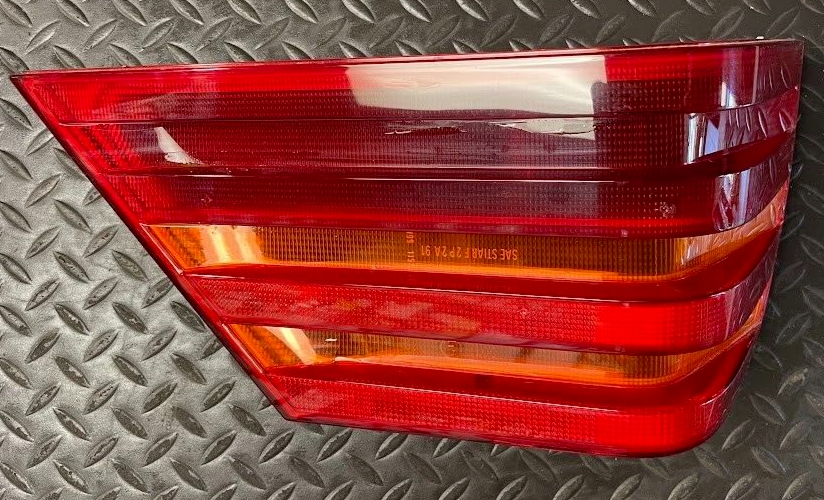 ULO Rear LH Tail Light - 140-820-05-66 / 5698-05 - For Mercedes-Benz S420 & More