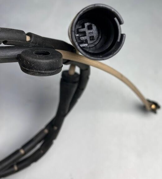 Front LH Brake Pad Wear Sensor - 34-35-1-165-579 - For BMW X5 (2000-2006)