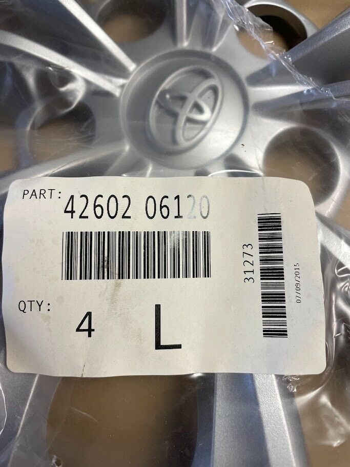 Toyota Wheel Cap (X1) - 42602-06120 - For Toyota Camry 2014-2017