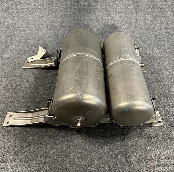 Mercedes-Benz Pressure Accumulator - 164-320-03-15 - Fits MBZ GL Class 2007-2012