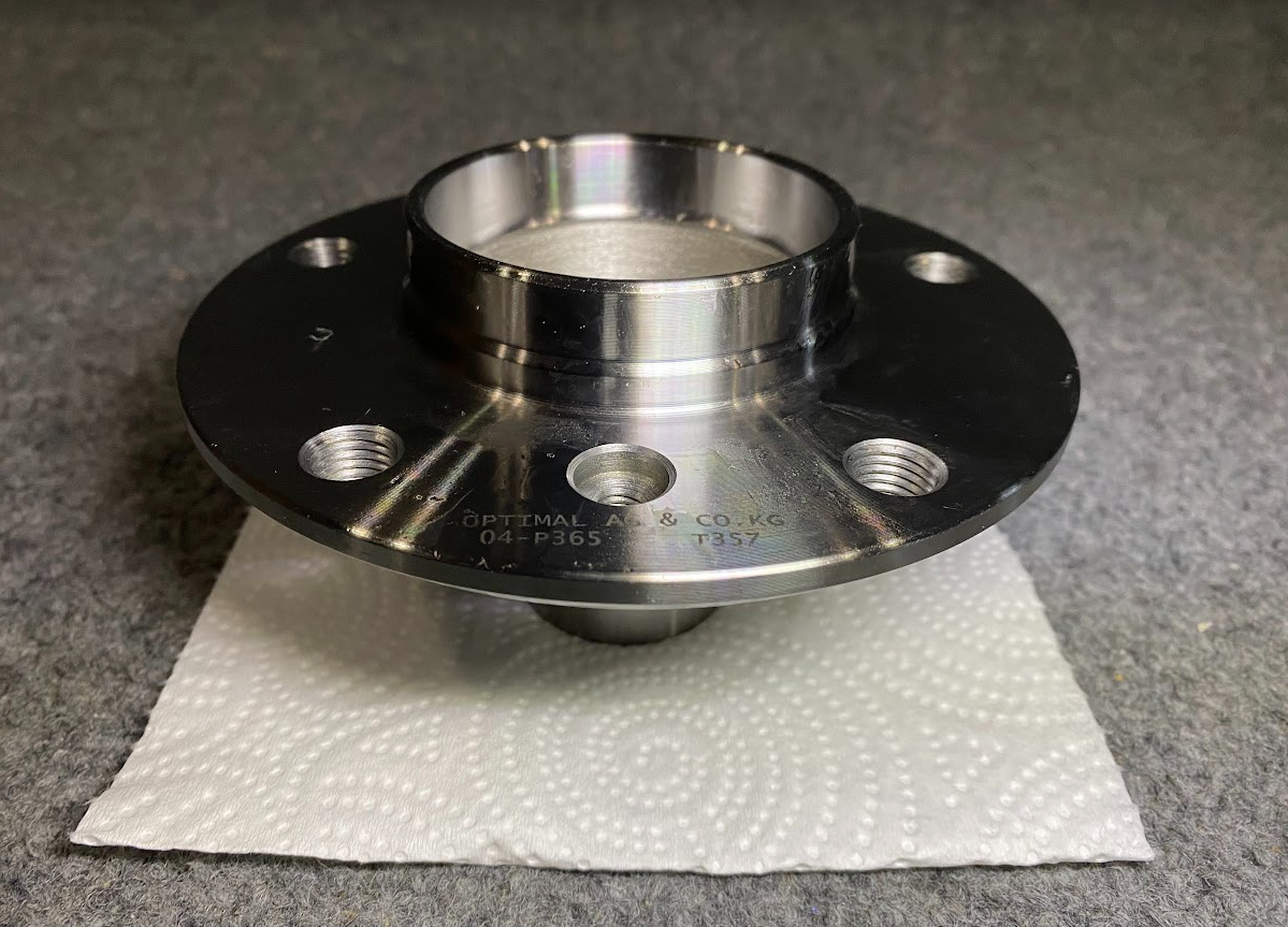 Optimal Rear Wheel Hub - 04-P365 / 33-41-6-760-056 -Fits BMW 323i, 325i & 328i