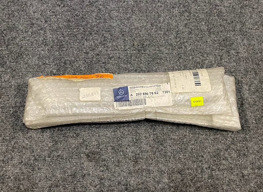 Mercedes-Benz Upper Molding - A 202 690 79 62 7201 - Fits MBZ C230 & C280 99-00