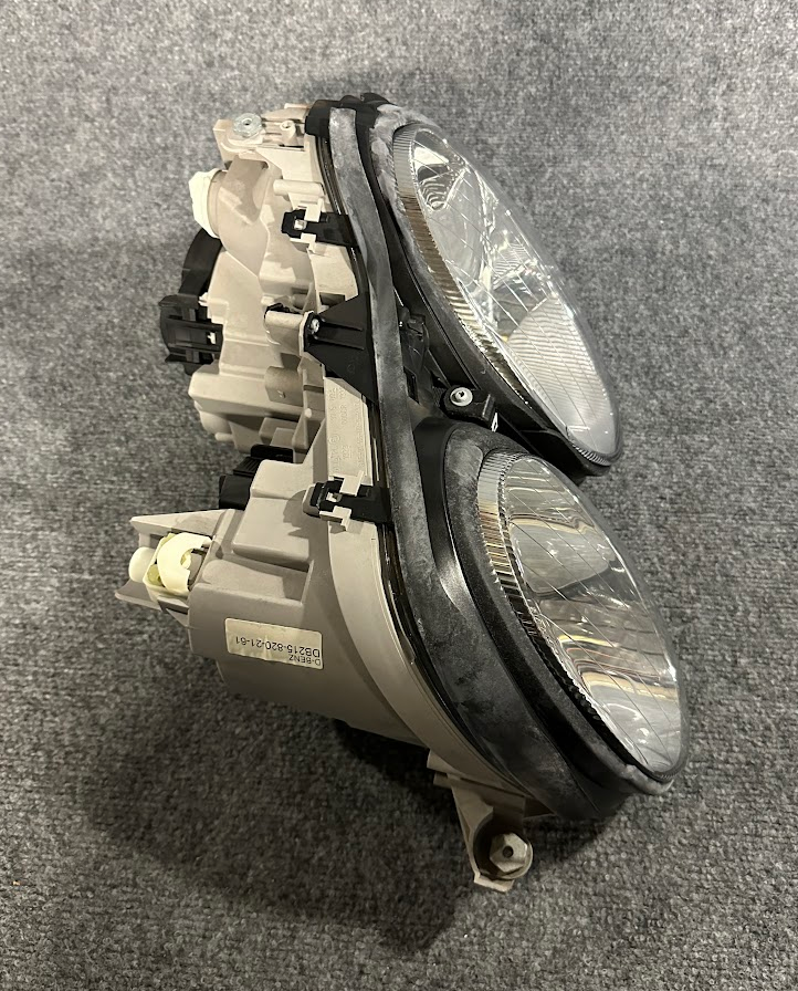 Automotive Lighting Left Headlight Assy - DB215-820-21-61 - Fits MBZ CL-Class