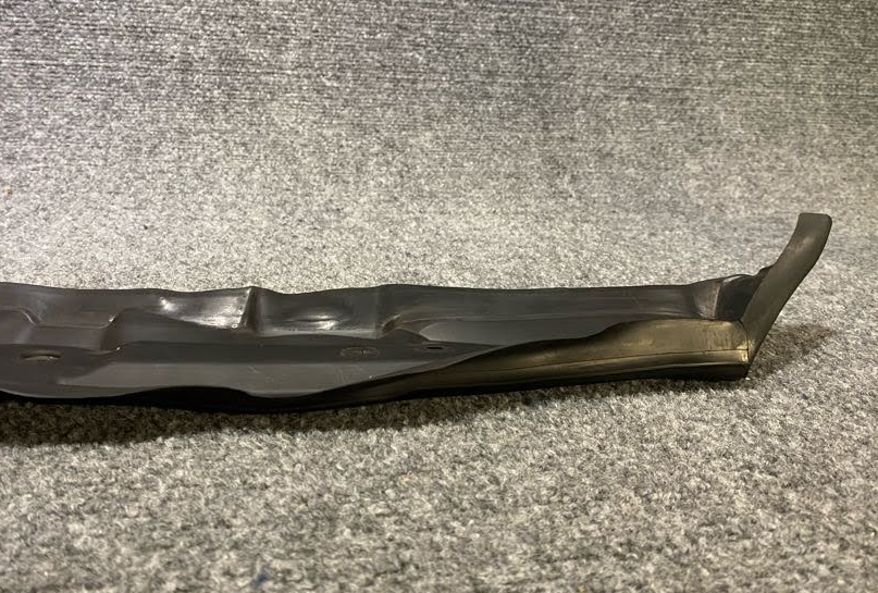 Mercedes-Benz Rear Cover RH - A 203 889 02 25 - Fits MBZ C230, C55 AMG& More