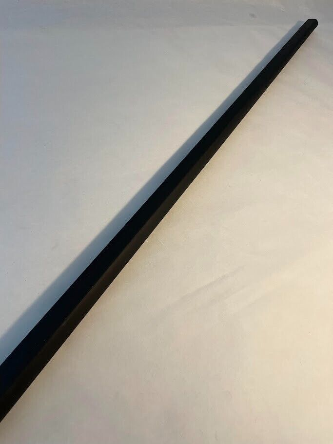BMW Front Door RH Molding - 51-13-1-977-274 - For BMW 323i, 323is, 328i & More