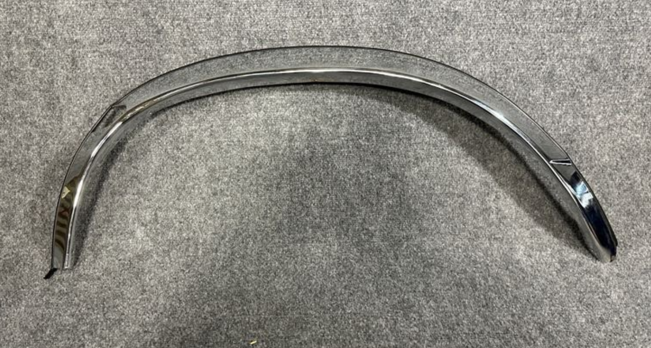 Rear Left Chrome Trim - A116 B00L00 - Fits Mercedes-Benz W116 1973-1980