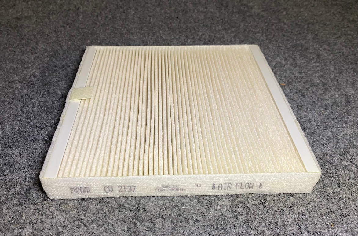 MANN FILTER Cabin Air Filter - CU2137 / 30612666 - Fits Volvo S40 & V40