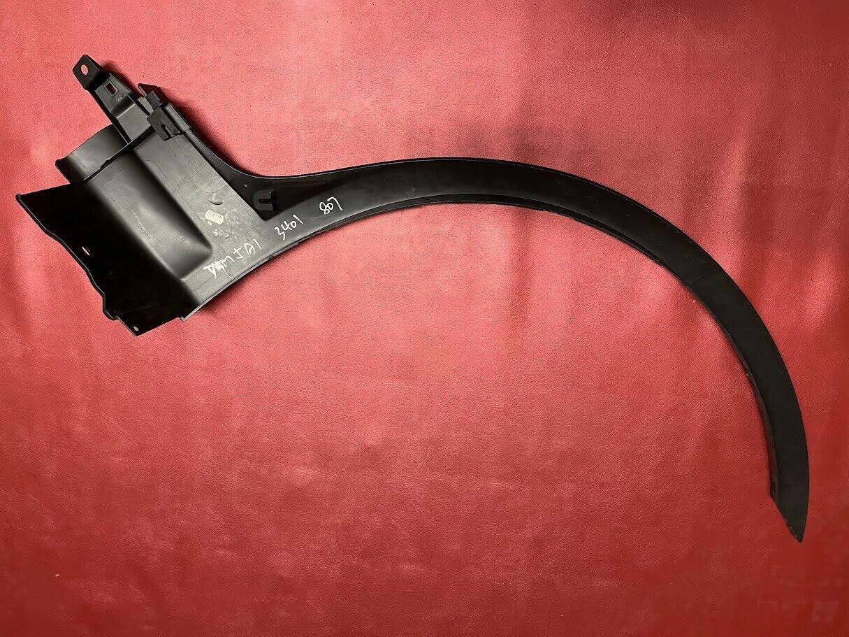 BMW Front Left Fender Arch Trim - 51-77-3-405-817 - For BMW X3 2003-2006
