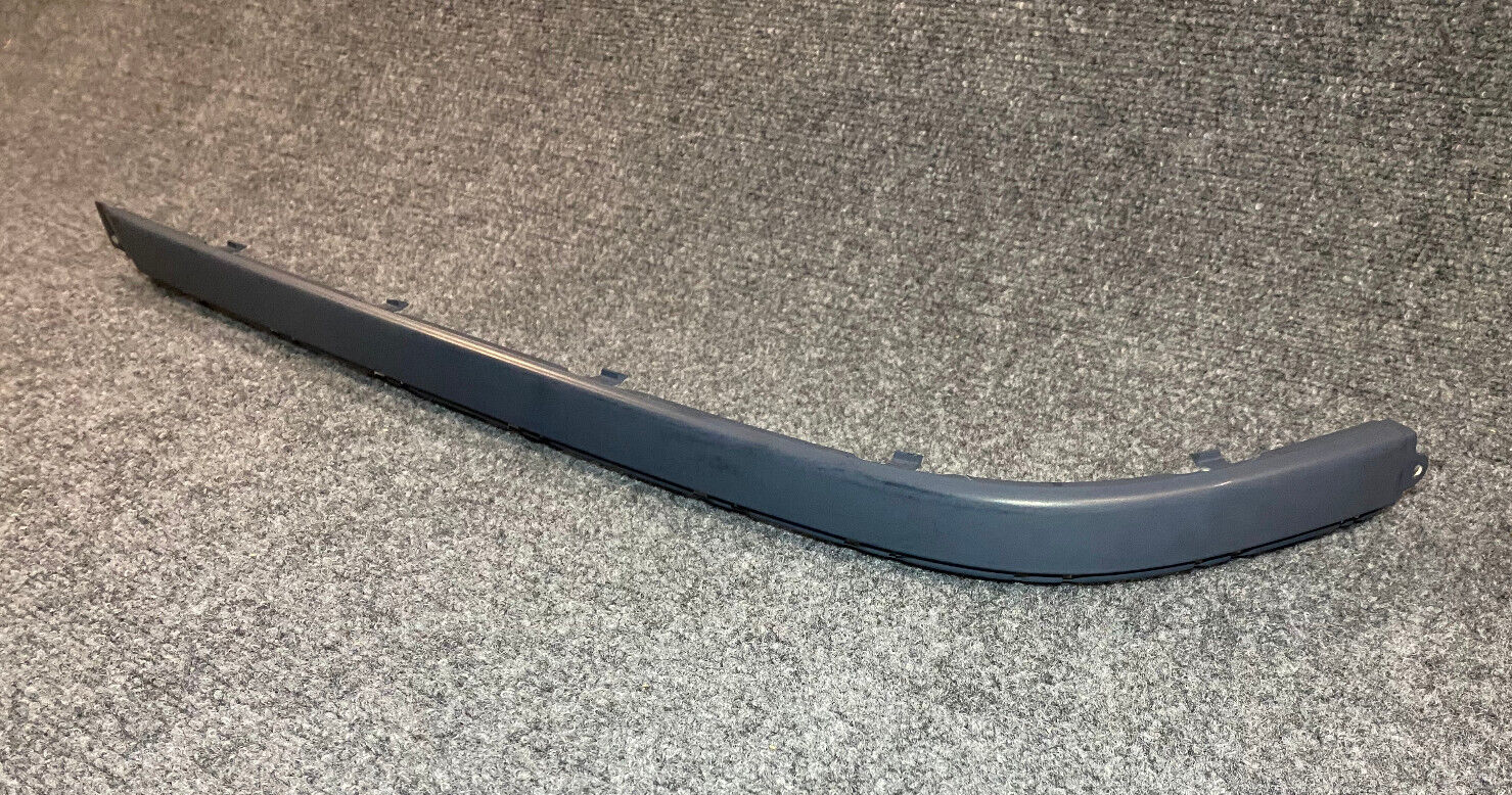 BMW Rear Left Bumper Guard - 51127005929 - Fits BMW 525i / 530i & 540i