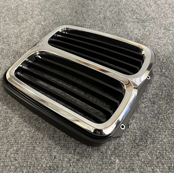 BMW Grille Center - 51-13-1-848-104 / 1848-104 -Fits BMW 528i & 530i 1975-1981
