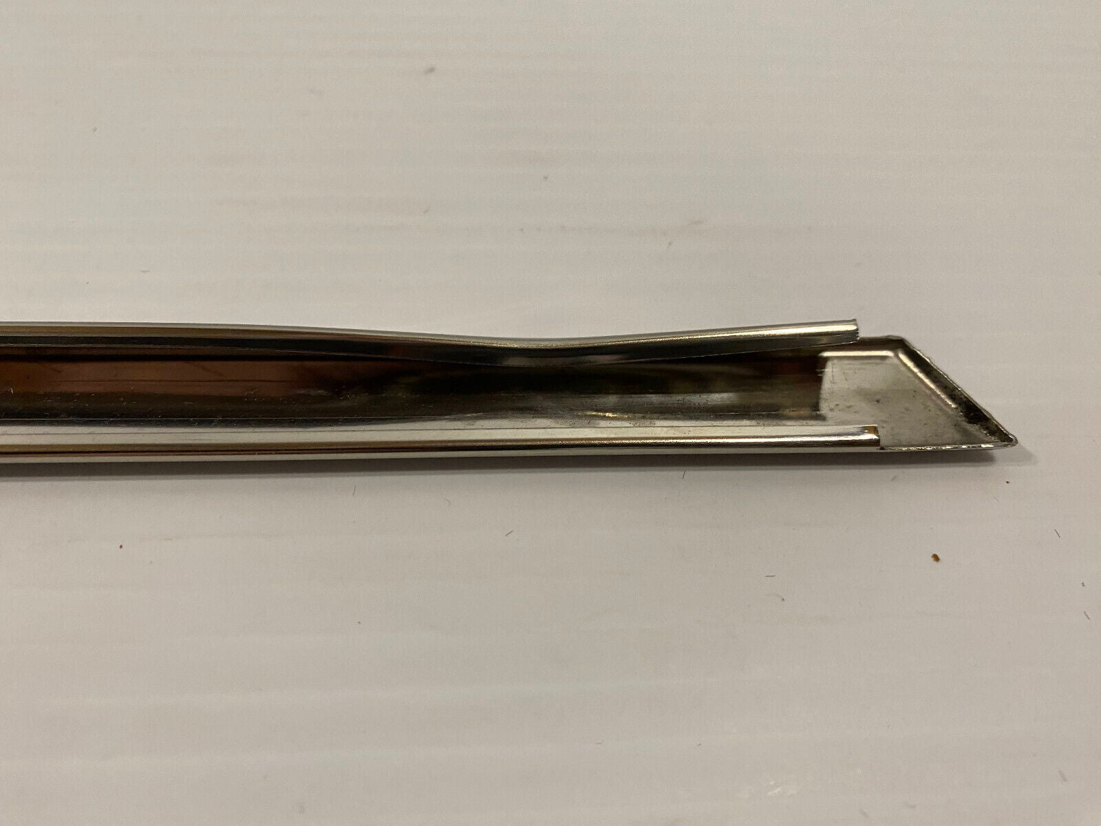 Mercedes-Benz LH Door Side Molding - 1266980580 - For MBZ 300SD & 380SE 1984-85