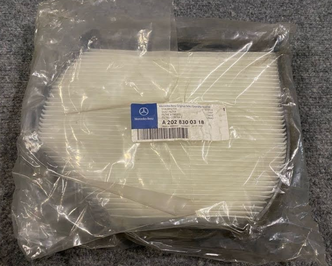 Mercedes-Benz Cabin Air Filter Set - 202-830-03-18 - Fits MBZ C180, C200 & More