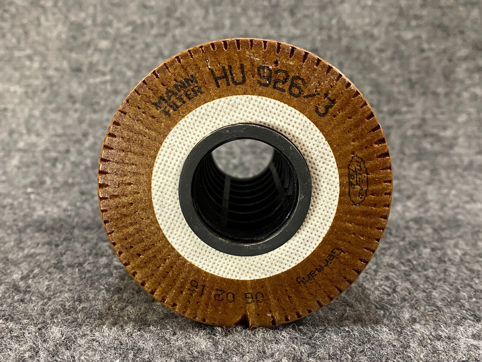 Mann Oil Filter - HU926/3X - Fits BMW 325i 7 325is / 525i & 525iT