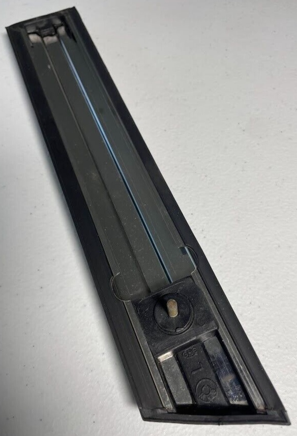 BMW Front LH Fender Molding - 51-13-1-848-301 - For BMW 733i & 735i (1978-1987)
