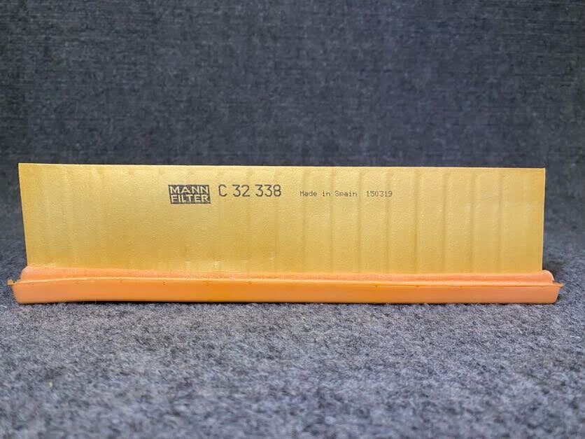 MANN Air Filter - C32338 - For Mercedes-Benz Sprinter & Volkswagen LT