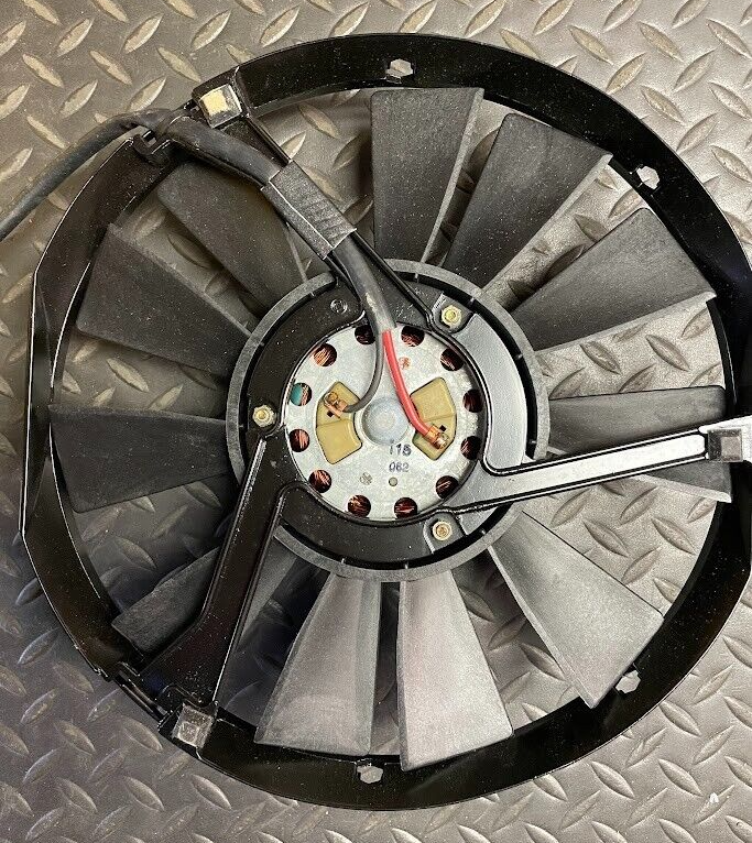 Bosch Eng. Radiator Fan Assy - 0 130 701 205 / 1274040 - For Volvo 240D 2.4L