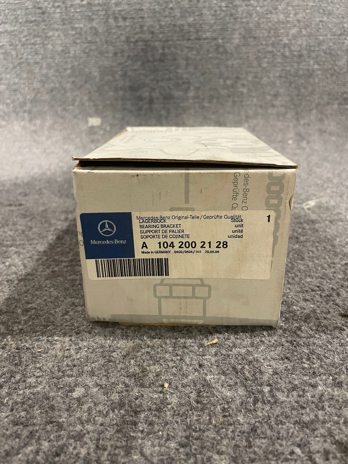 Mercedes-Benz Fan Clutch Bearing Bracket - A1042002128 - For MBZ E320 & Others