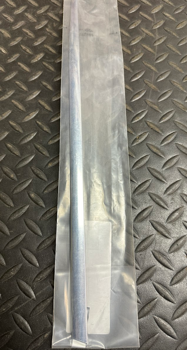 Mercedes-Benz Rear Left Body Side Molding - 207-698-01-62 - For MBZ E400 & More