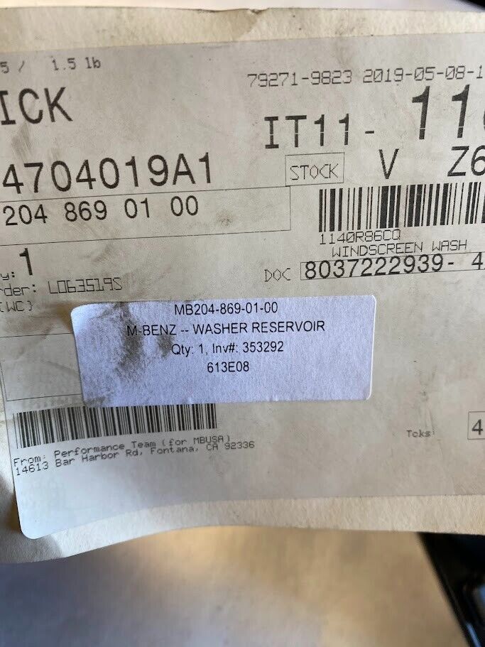 Mercedes-Benz Windshield Washer Fluid Reservoir - 204-869-01-00 -For E350 & More