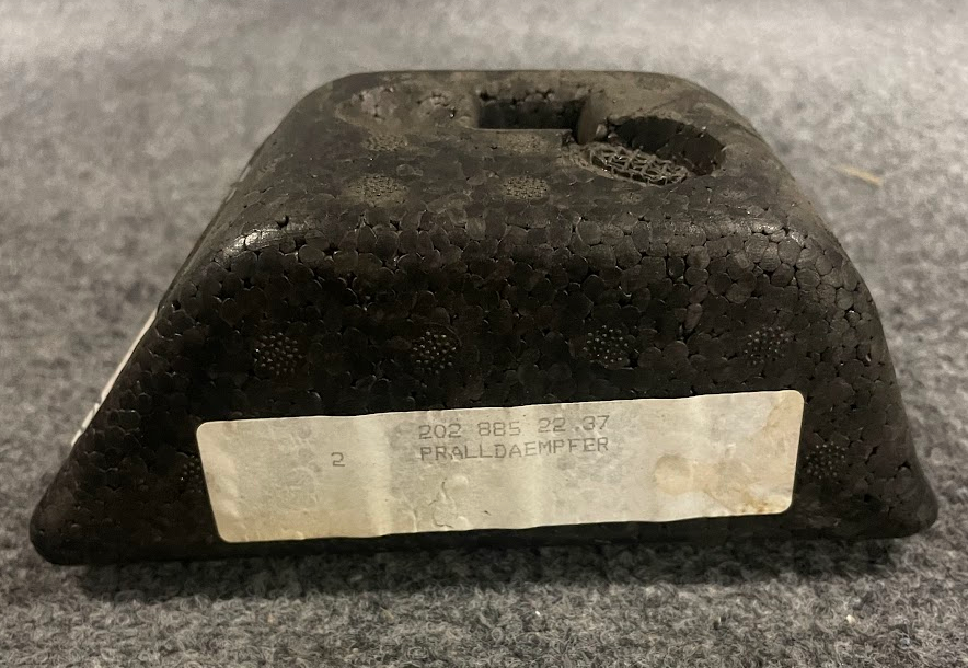 Front RH Outer Bumper Energy Absorber - 202-885-22-37 - For Mercedes C Class