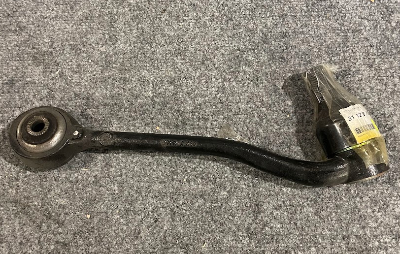 BMW Rear Lower Right Control Arm - 31-12-6-760-276 - For BMW X5 2000-2006