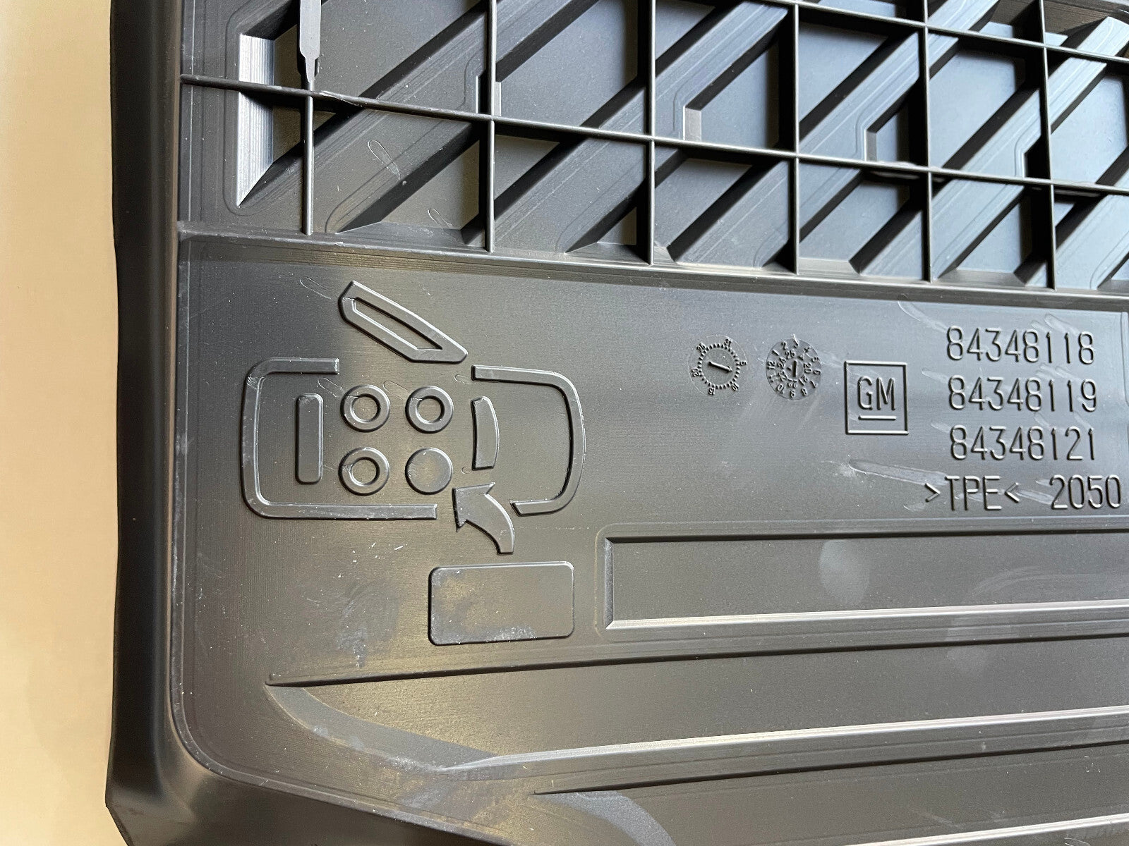 General Motors Front All Weather Floor Liners - 84348118 - For Chevrolet & GMC