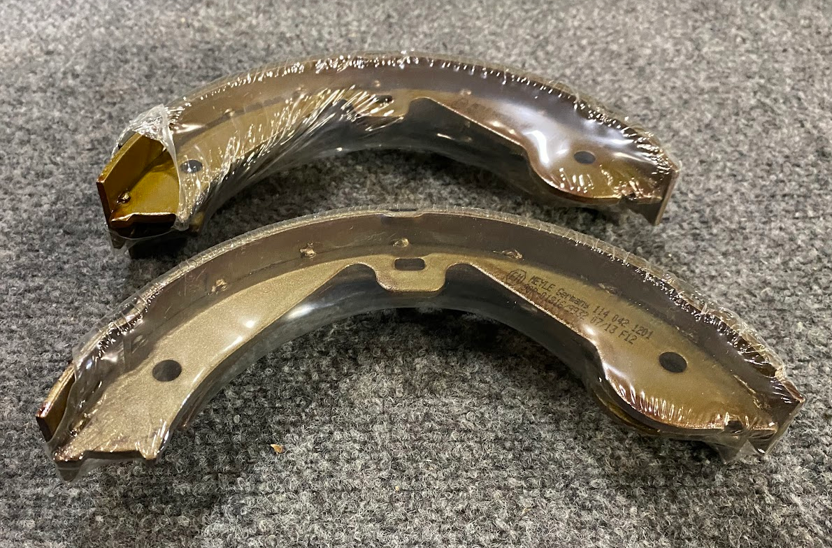 Meyle Rear Parking Brake Shoe Set - 114 042 1201 - For VW Touareg & Audi Q7