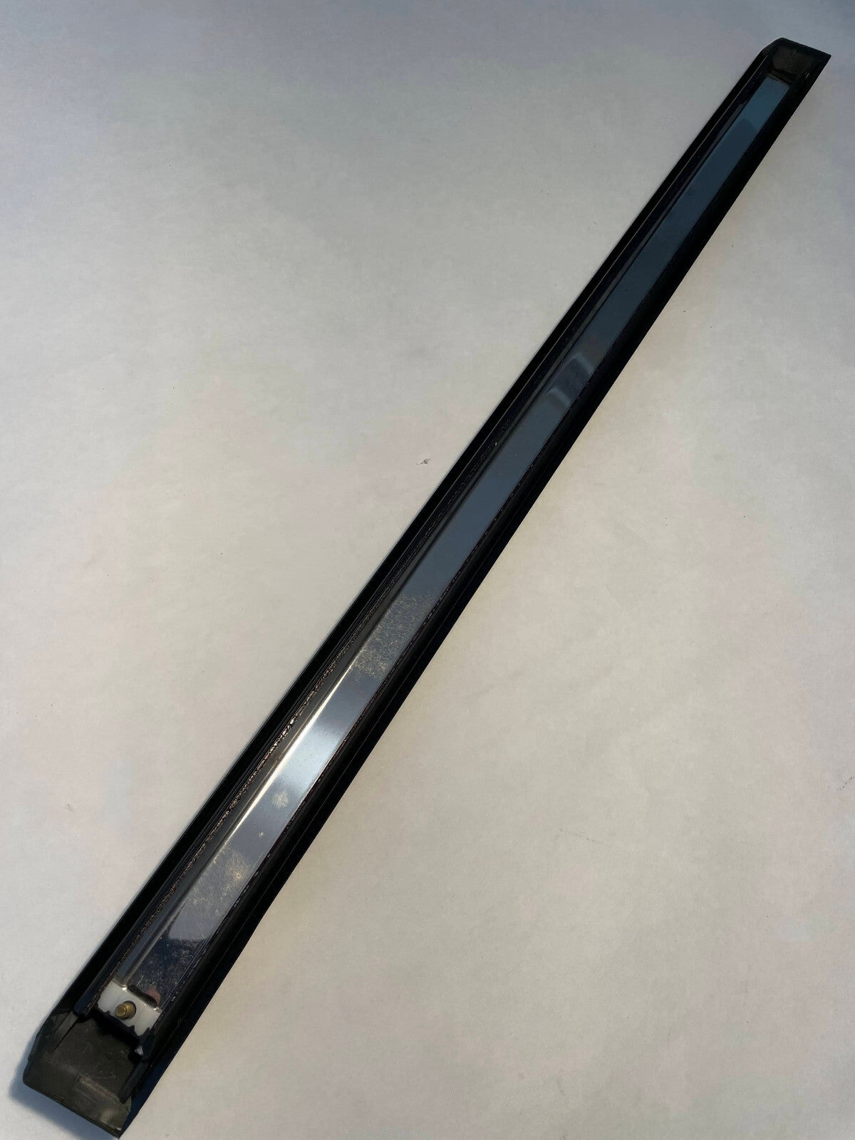 BMW Rear Left Door Molding - 51-13-1-904-771 - For BMW 318i, 325e, 325i & More