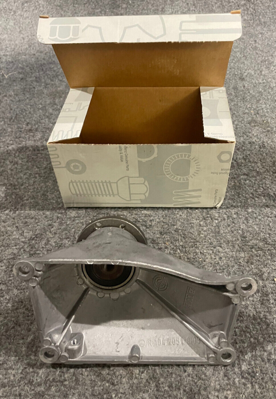Mercedes-Benz Fan Clutch Bearing Bracket - A1042002128 - For MBZ E320 & Others