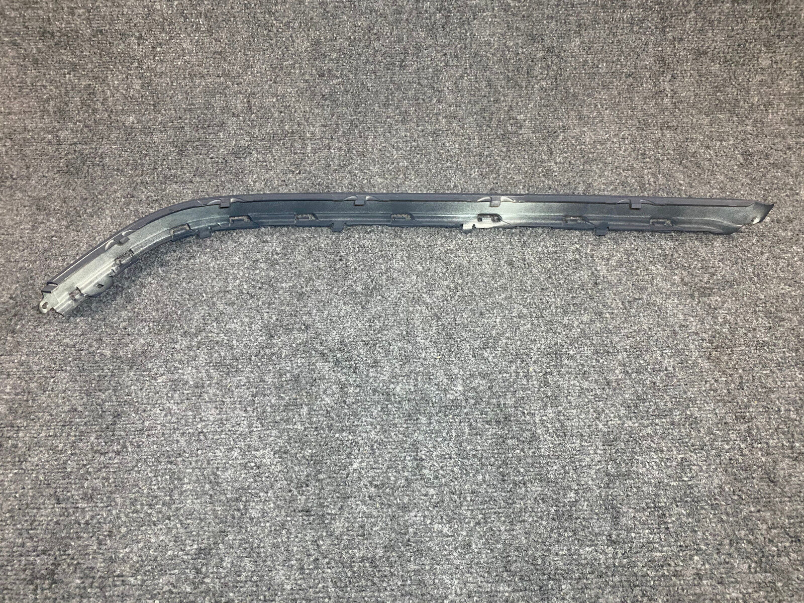 BMW Rear Left Bumper Guard - 51127005929 - Fits BMW 525i / 530i & 540i
